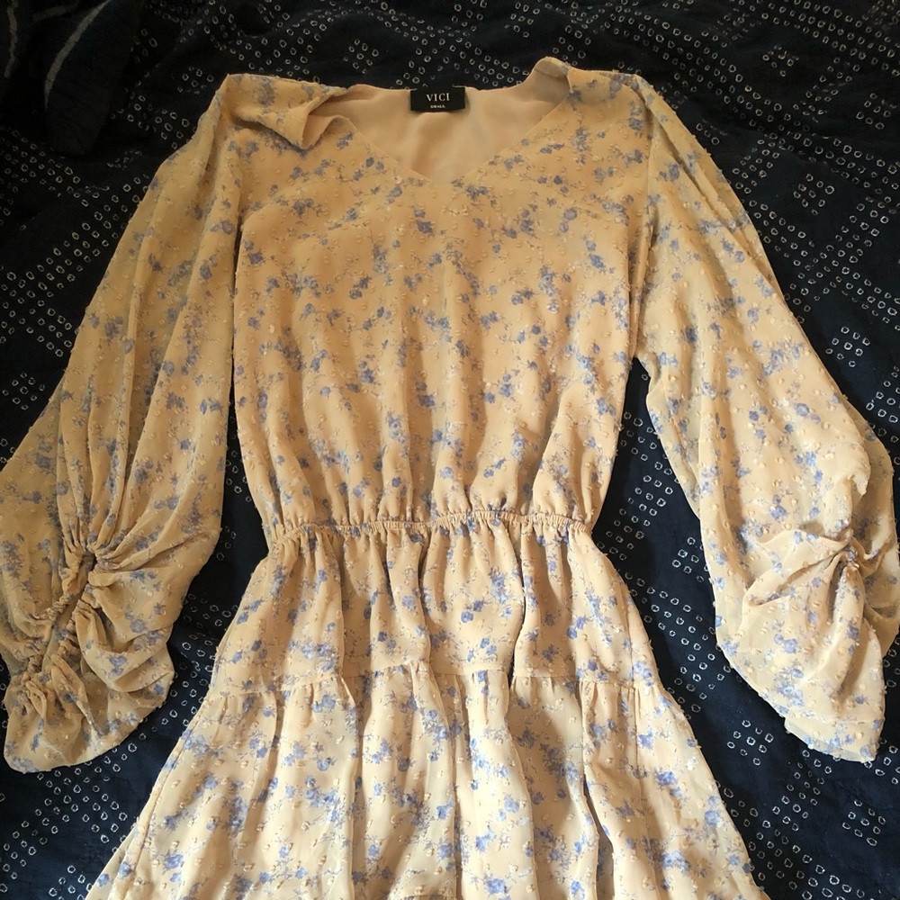 Vici mini dress